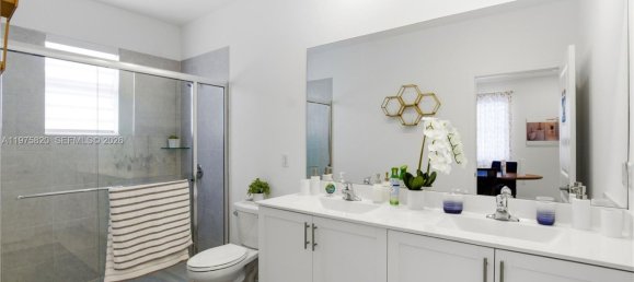 4 bedrooms Villa for sale in Miami, Miami-Dade, Florida, USA № 615511 4
