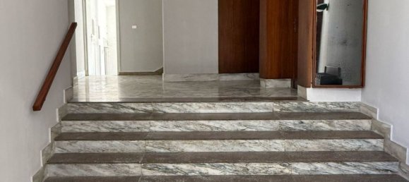 Квартира с 6 комнатами в Лечче, Италия № 34960 22