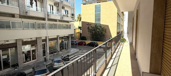 Квартира с 6 комнатами в Лечче, Италия № 34960 26