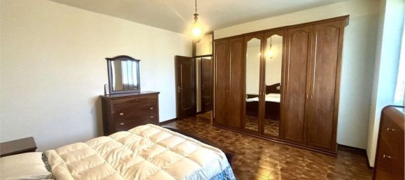 3 rooms Apartment in Palazzolo sull'Oglio, Italy No. 164430 12