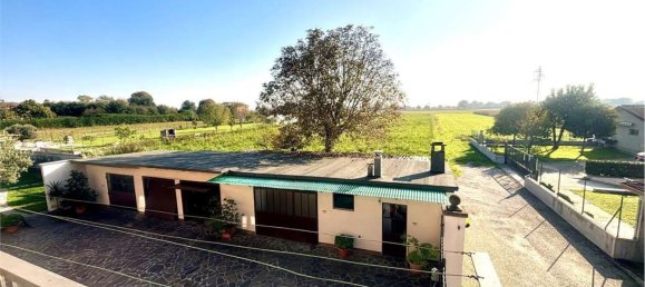 3 rooms Apartment in Palazzolo sull'Oglio, Italy No. 164430 19