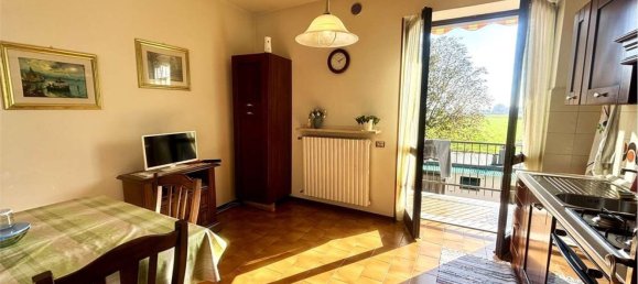 3 rooms Apartment in Palazzolo sull'Oglio, Italy No. 164430 4