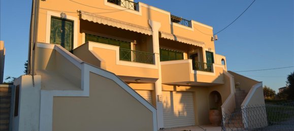 3 bedrooms Property in Kranidi, Greece No. 4691 2