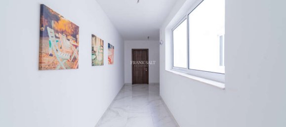 2 chambres Penthouse à Swieqi, Malta No. 9401 6