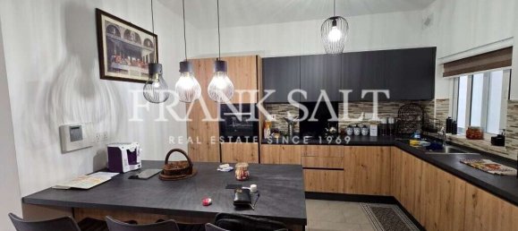 Квартира с 3 спальнями в Сан-Пауль-иль-Бахар, Мальта № 2834 5