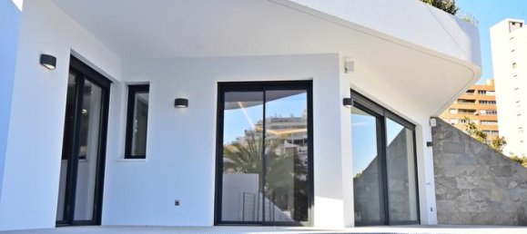 3 chambres Maison de ville à Benidorm, Spain No. 4182 3