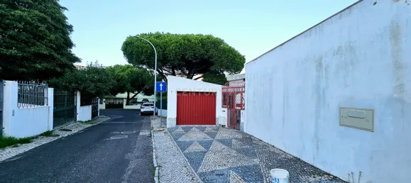 5 bedrooms Villa in Amadora, Portugal No. 127715 26