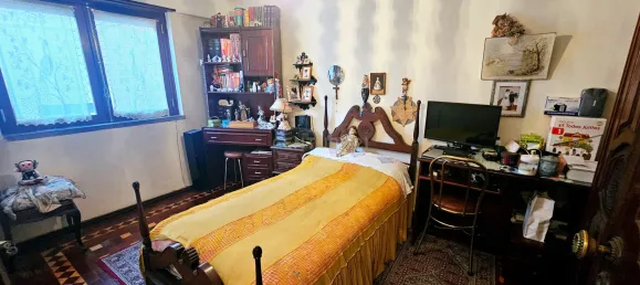 5 bedrooms Villa in Amadora, Portugal No. 127715 4