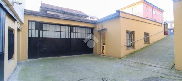 300m² Warehouse in Pioltello, Italy No. 80265 7