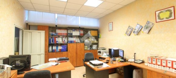 300m² Warehouse in Pioltello, Italy No. 80265 2