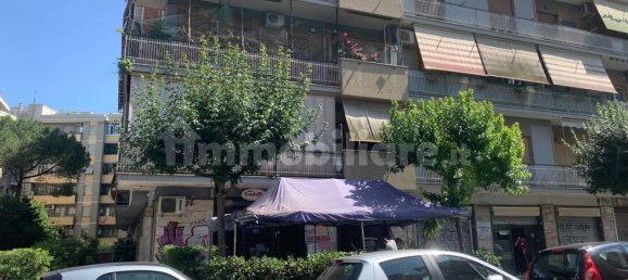 1 room Commercial property in Rome, Italy No. 78888 16