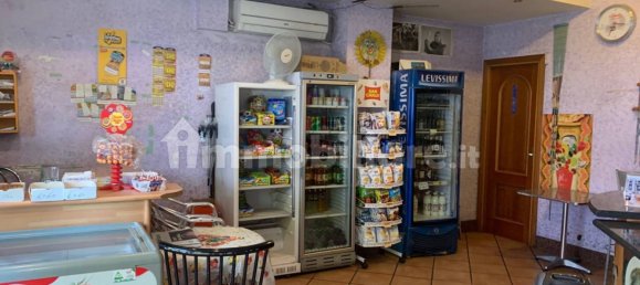 1 room Commercial property in Rome, Italy No. 78888 12