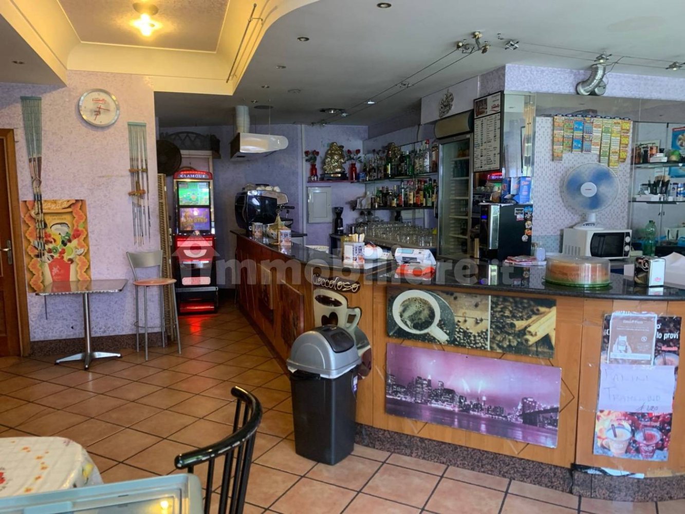 1 room Commercial property in Rome, Italy No. 78888