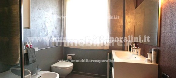3 chambres Appartement à Montecassiano, Italy No. 347640 29