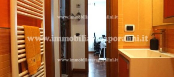 3 chambres Appartement à Montecassiano, Italy No. 347640 41