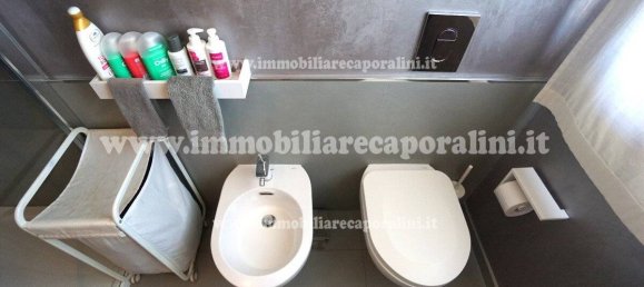 3 chambres Appartement à Montecassiano, Italy No. 347640 31