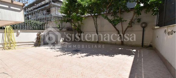 4 bedrooms House in Brusciano, Italy No. 346124 10