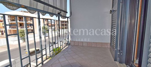 4 bedrooms House in Brusciano, Italy No. 346124 15