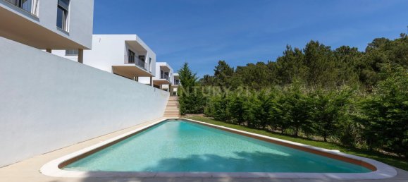 Villa de 3 dormitorios en Colares, Portugal No. 135595 3