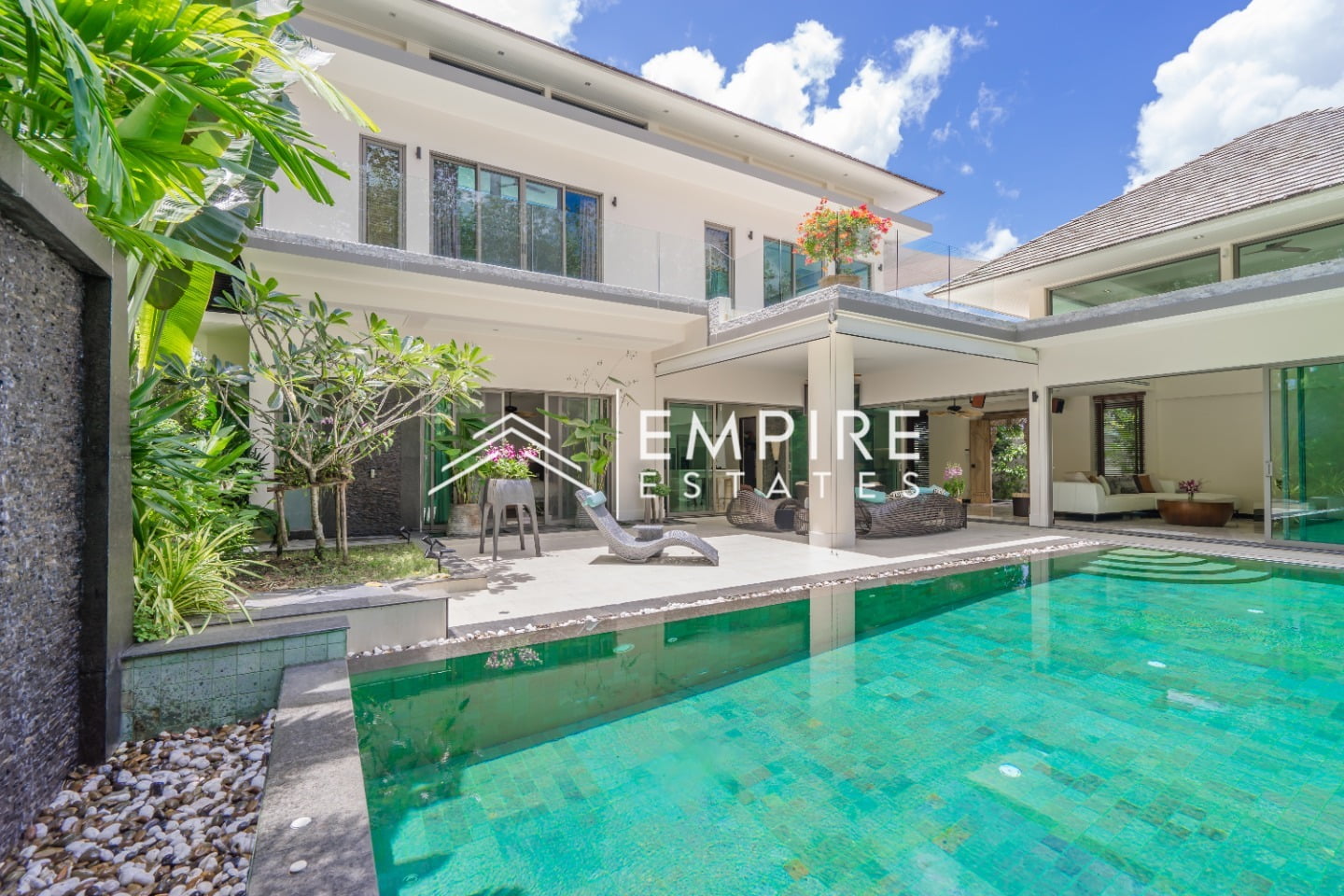 3 bedrooms Villa in Bang Tao, Thailand No. 6038