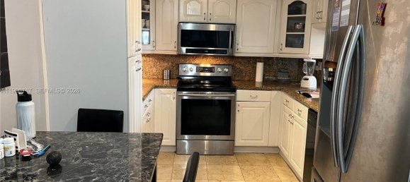 2 غرف نوم عقار تجاري في Miami, الولايات المتحدة رقم 615382 8