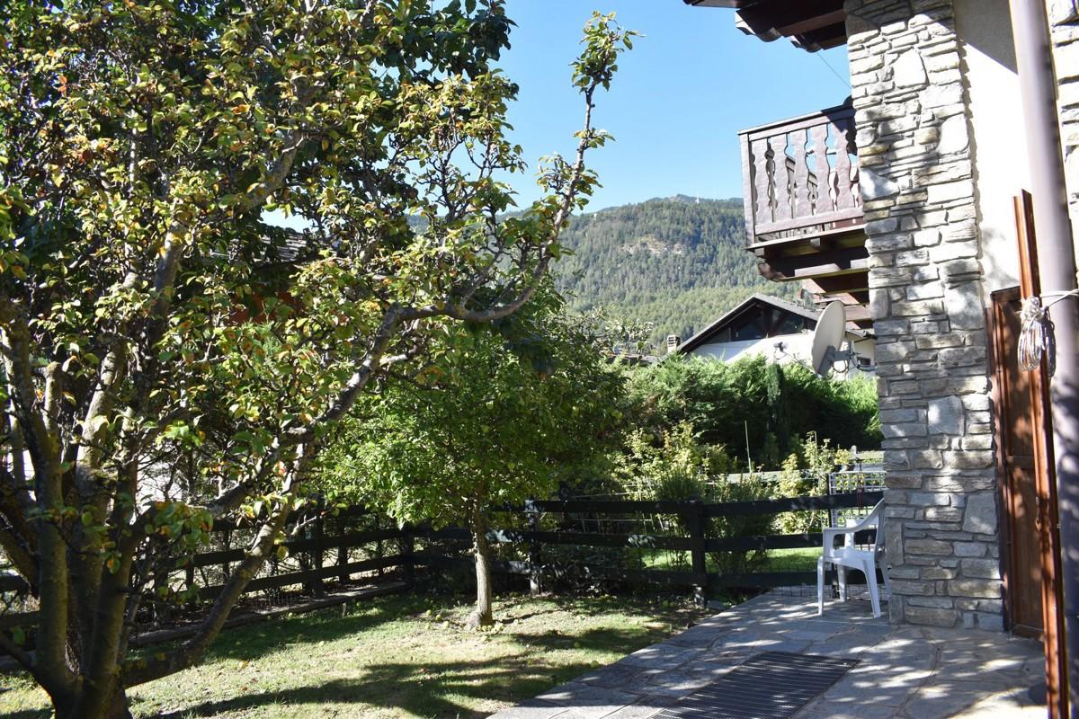 Casa de 3 habitaciónes en Oulx, Italy No. 107444