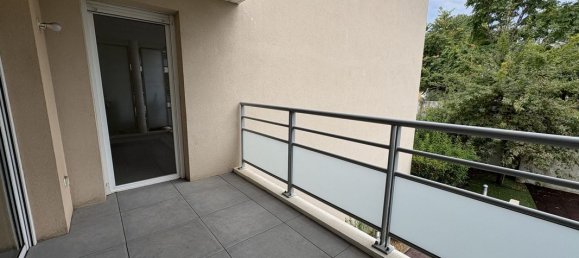 1 bedroom Apartment in Toulon, France No. 329595 3