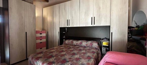 2-salle Appartement à Cogliate, Italy No. 27478 22