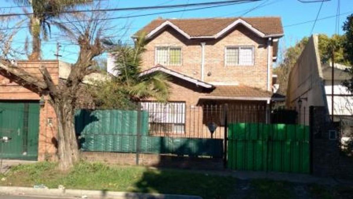 4 chambres Maison à Hurlingham, Argentina No. 67859