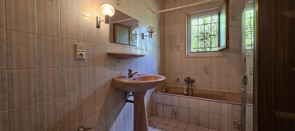 4 bedrooms House in Douvaine, France No. 350687 48