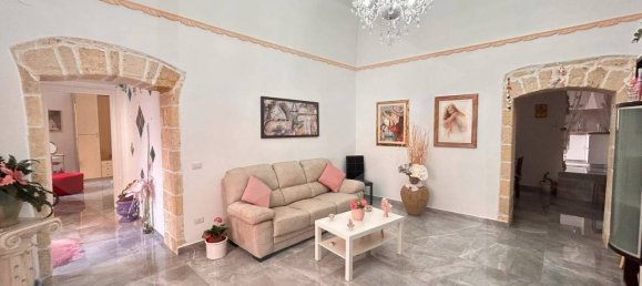 2 Schlafzimmer Haus in Bitetto, Italy, Nr. 18598 5