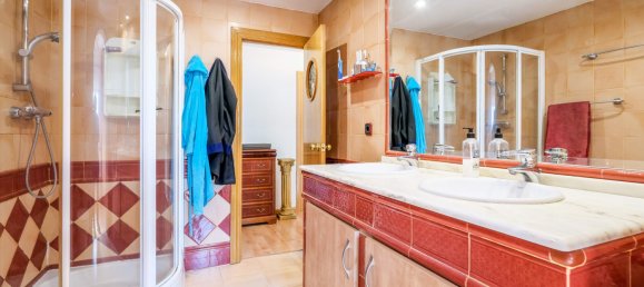 6 غرف نوم منزل في Cuarte de Huerva, Spain رقم 66006 28