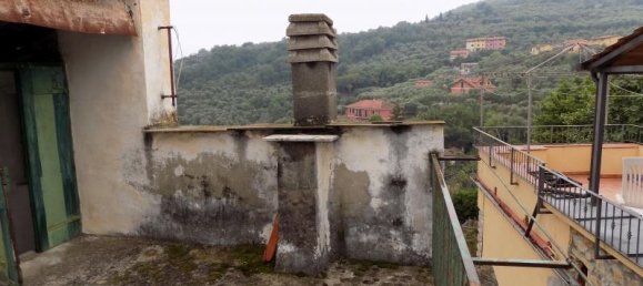 Casa de 8 divisões em Pontedassio, Italy N.º 231048 10