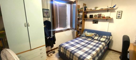 3 rooms Apartment in Collecchio, Italy No. 289758 11