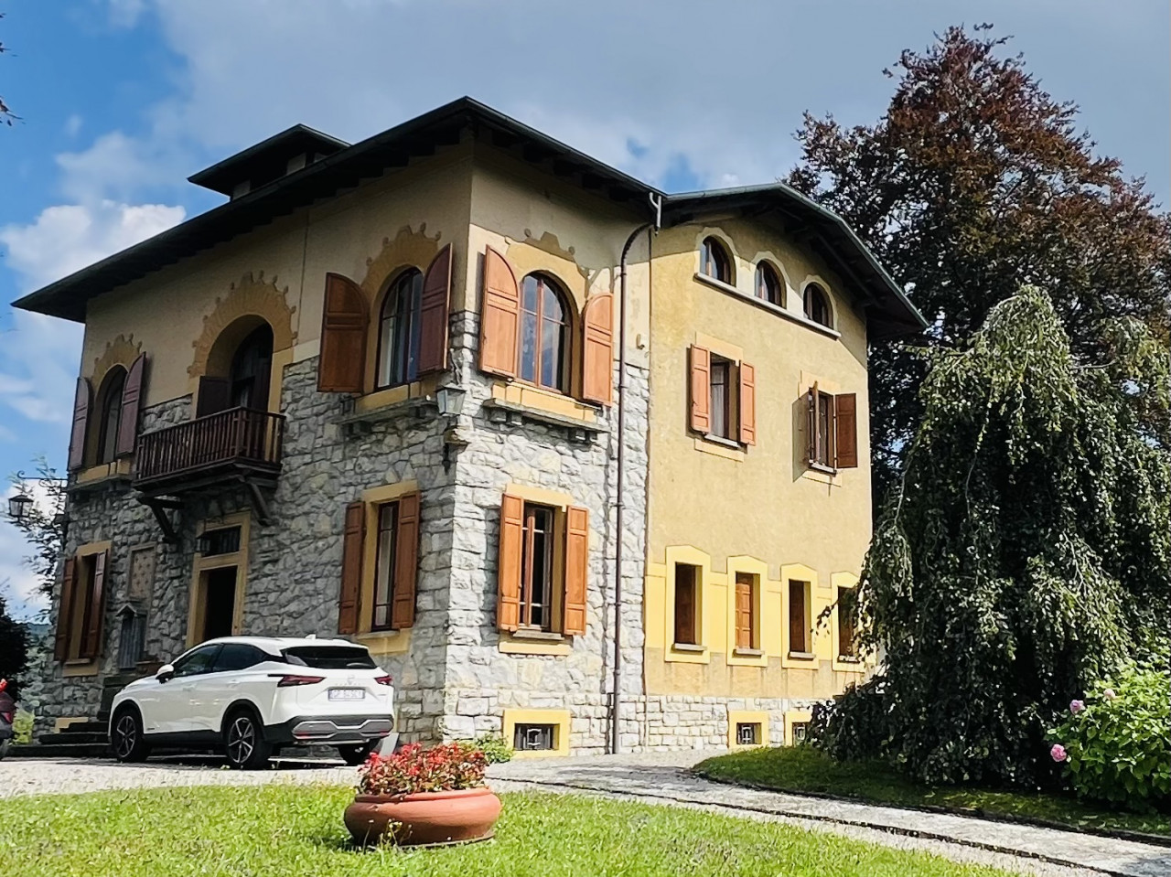 6 غرف نوم فيلا في Alta Valle Intelvi, Italy رقم 335438