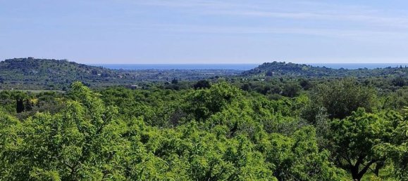 3 bedrooms Villa in Noto, Italy No. 42170 2