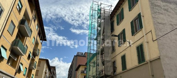 1 bedroom Apartment in Florence, Italy No. 50922 32