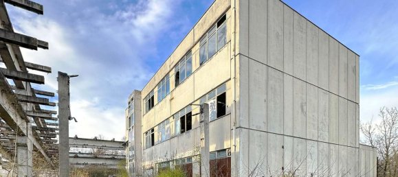 1602m² Commercial property in Salzlandkreis, Germany No. 228867 2