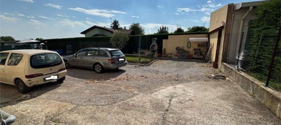 3 rooms Apartment in Appiano Gentile, Italy No. 291947 13