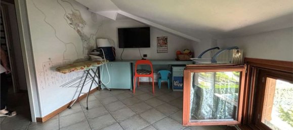 3 rooms Apartment in Appiano Gentile, Italy No. 291947 10