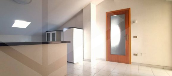 Квартира с 4 комнатами в Пескара, Италия № 22999 6