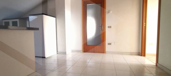 Квартира с 4 комнатами в Пескара, Италия № 22999 5