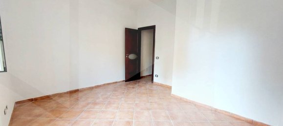2-Zimmer Wohnung in Pozzuoli, Italy, Nr. 22261 4
