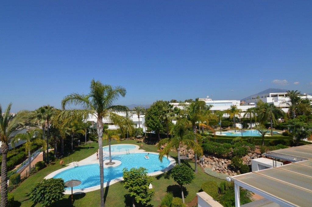 2 Schlafzimmer Penthouse in Marbella, Spain, Nr. 32327