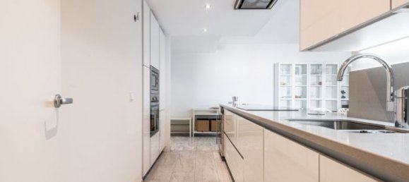 2 Schlafzimmer Penthouse in Marbella, Spain, Nr. 32327 11