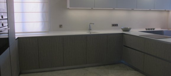 3 bedrooms Penthouse in Marbella, Spain No. 25251 8