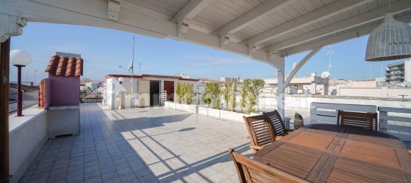 3 Schlafzimmer Wohnung in Palo del Colle, Italy, Nr. 43361 30