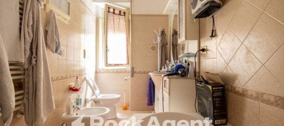 3 bedrooms Apartment in Catanzaro, Italy No. 348084 25