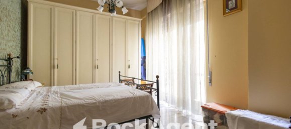 3 bedrooms Apartment in Catanzaro, Italy No. 348084 11