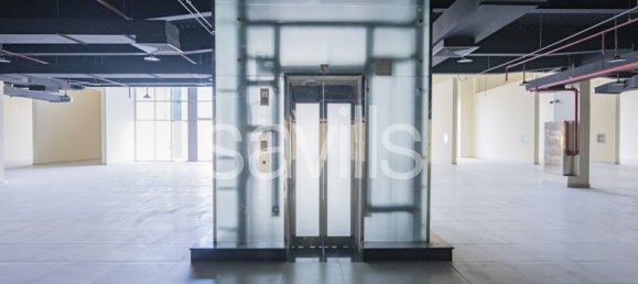 Laden in Sharjah Industrial Area, UAE 12312.5m², Nr. 6687 11